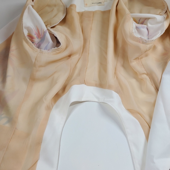 Mustard Seed Floral White Blazer Jacket - Picture 7 of 9